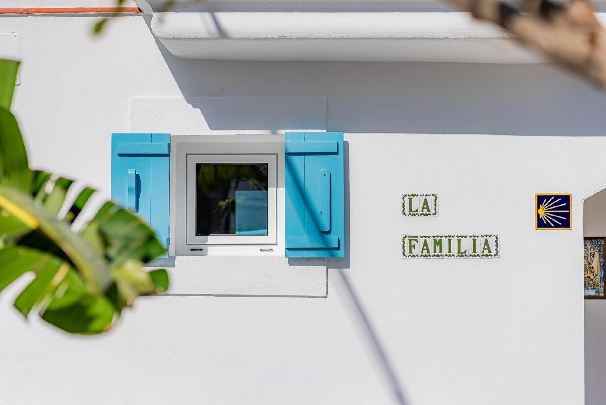 La Familia Beach House La Cala ลากาลาเดมิฮาส ภายนอก รูปภาพ